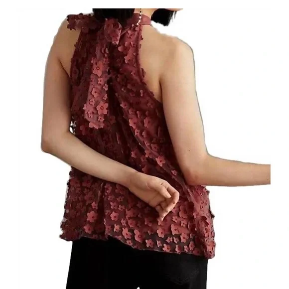 Eva Franco 3-D flower halter top - Picture 3 of 7